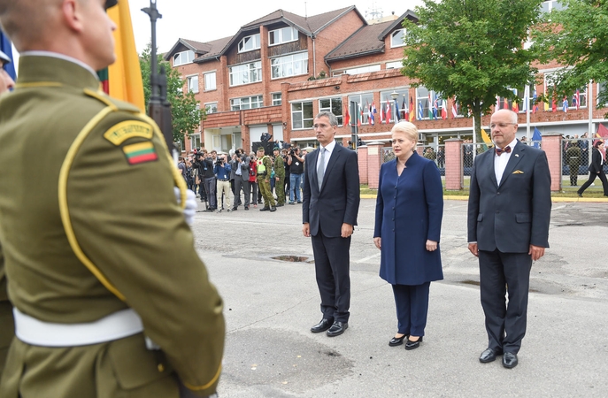 NATO vadovas atidarė Aljanso štabą Vilniuje