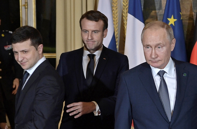 E. Macronas telefonu kalbėjo ir su V. Zelenskiu, ir su V. Putinu