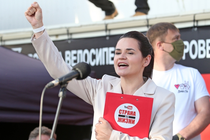 Politologas: S. Cichanouskaja išvyko bijodama dėl saugumo, Vilnius – logiška vieta
