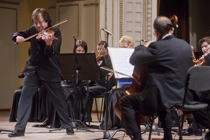 Scenoje susitiks du muzikos virtuozai