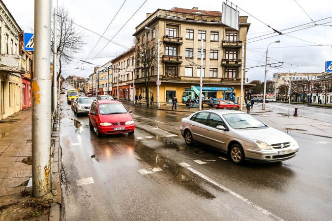 Spūsčių bus mažiau: atidaryta viena svarbiausių Kauno gatvių