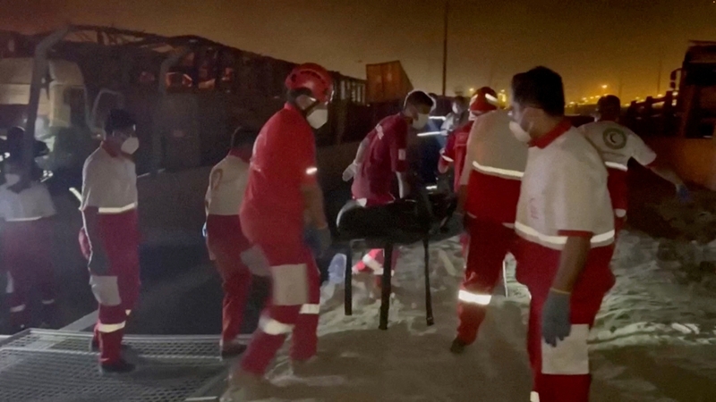 Žuvusiųjų per galingą sprogimą Irano uoste padaugėjo iki 40