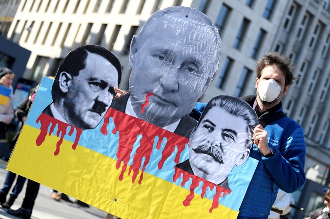 Britų generolas: kol V. Putinas išliks valdžioje, Europoje taikos nebus