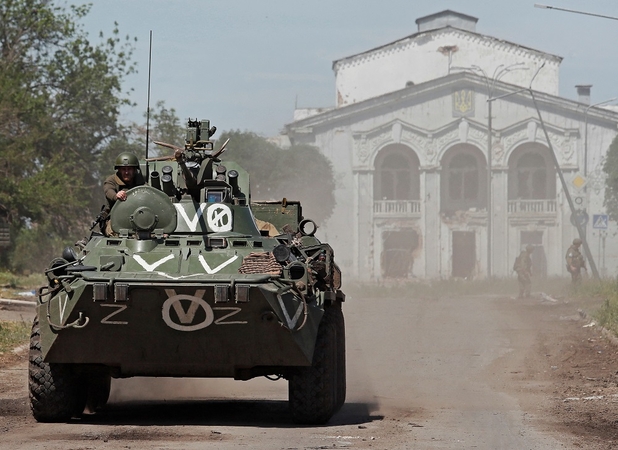 G-7 sieks apriboti Maskvos galimybes finansuoti savo karą Ukrainoje