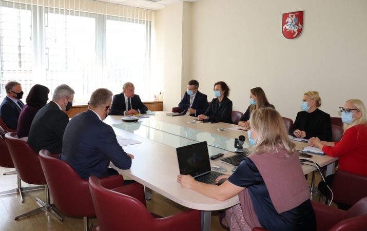 Susitikime su ekonomikos ir inovacijų ministru