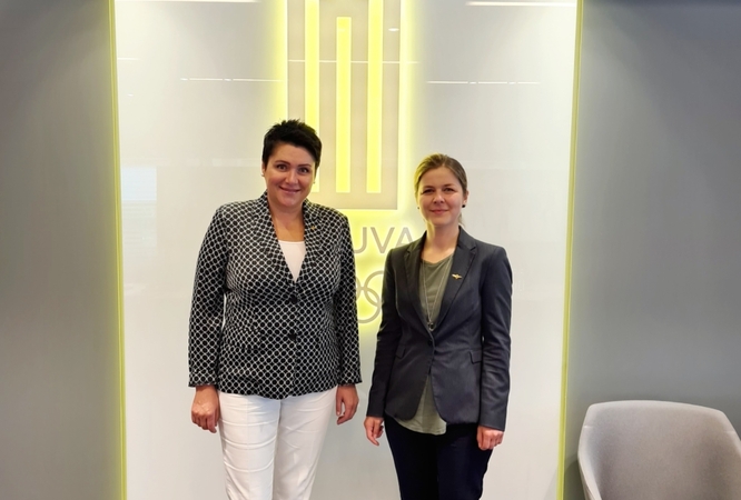 Lietuvos aeroklubo prezidente tapusi E. Paužuolienė: reikia įnešti naujų vėjų