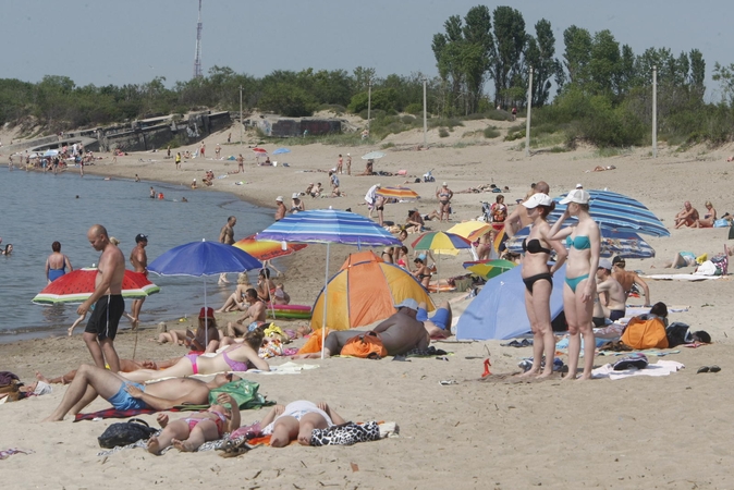Laukia karštos Joninės?