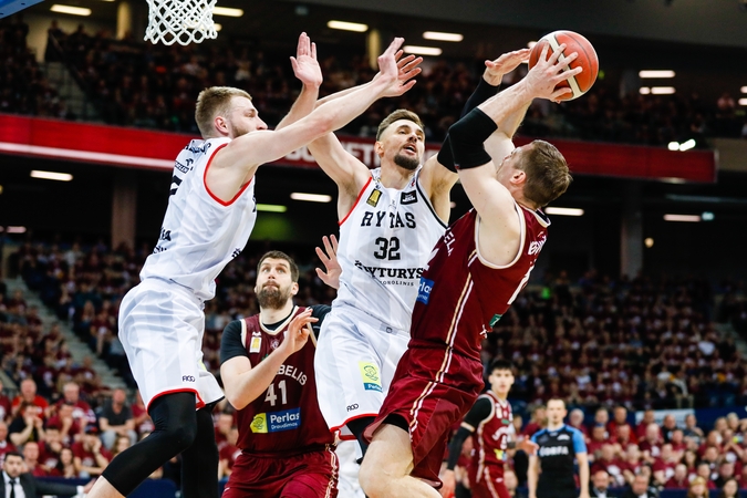„Rytas“ – per žingsnį nuo LKL titulo: A. Butkevičiaus dėjimas palaužė „Lietkabelį“