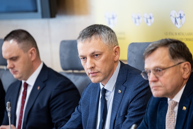 Seimo komisijos dėl VSD pranešėjo informacijos spaudos konferencija