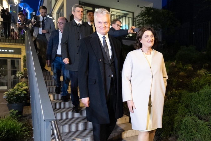 G. Nausėdos štabas laukia rinkimų rezultatų