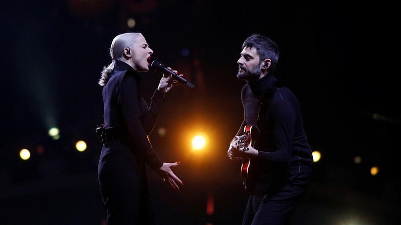 Prancūzų „Eurovizijos“ dainą įkvėpė pabėgėlių kūdikio istorija 