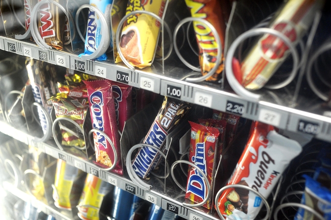 Mokyklose esantys užkandžių automatai žaloja vaikų sveikatą?