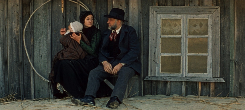 Televizijos žiūrovai pamatys atgimusį filmą „Moteris ir keturi jos vyrai“