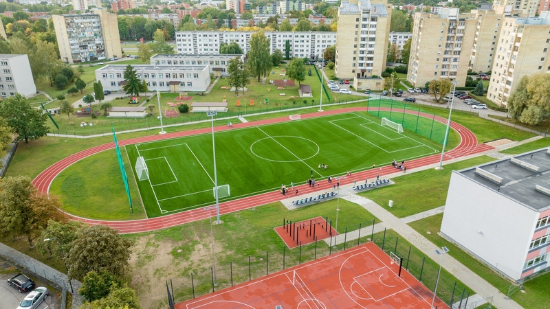 Kaune – daugiau vietų aktyviam laisvalaikiui: įrengtas stadionas