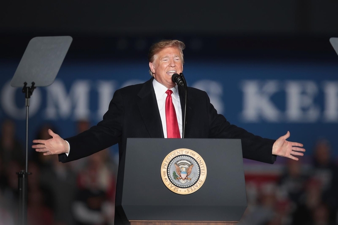 D. Trumpas kaltina žiniasklaidą dėl „susiskaldymo ir neapykantos“ JAV