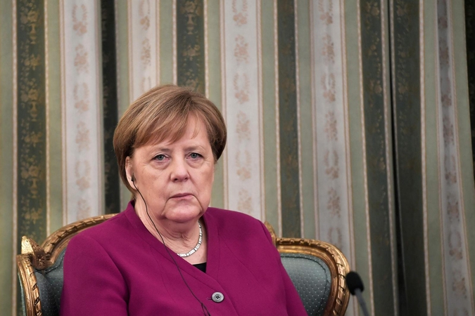 A. Merkel: Vokietija prisiima atsakomybę už nacių nusikaltimus Graikijoje