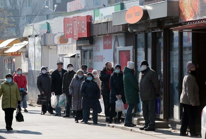 Ukrainoje – 11,5 tūkst. naujų COVID-19 atvejų, 167 pacientai mirė