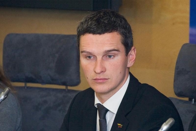 Į Seimą grįžta buvęs Seimo narys J. Urbanavičius