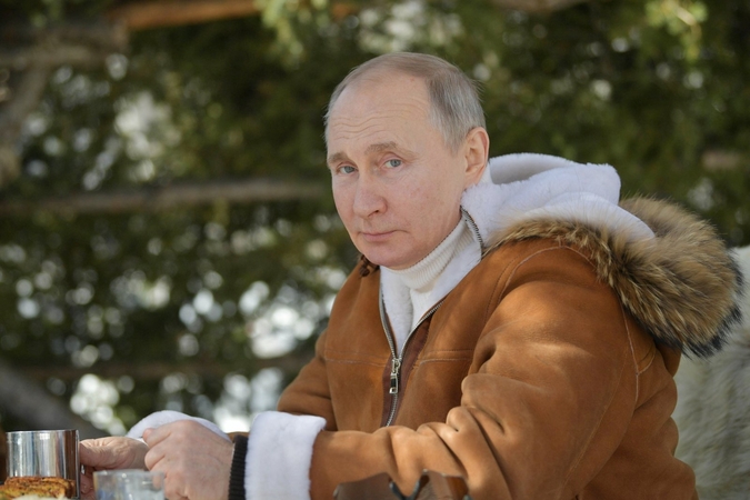 V. Putinas papasakojo, kodėl nesiskiepijo prieš kameras
