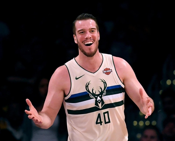 Netikėtas karjeros posūkis: NBA žaidęs puolėjas pasirinko tarnybą kariuomenėje