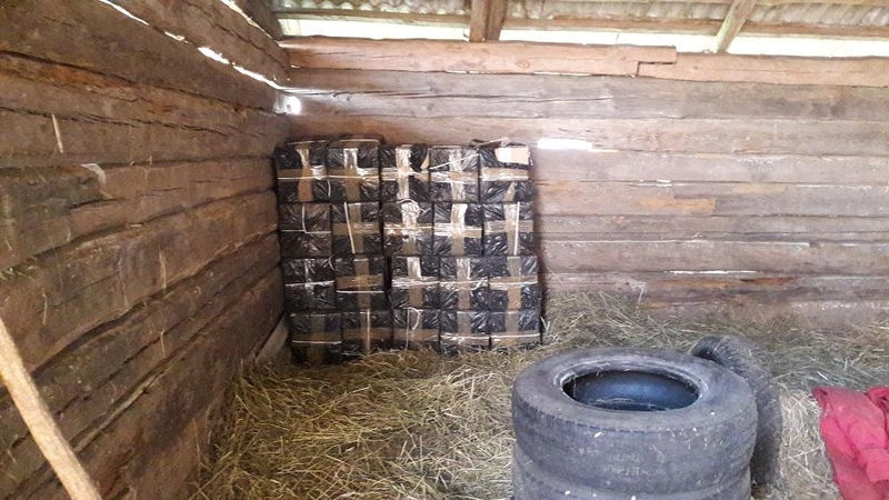 Pasienietis kontrabandą slėpė močiutės sodyboje: demaskavo kolegos