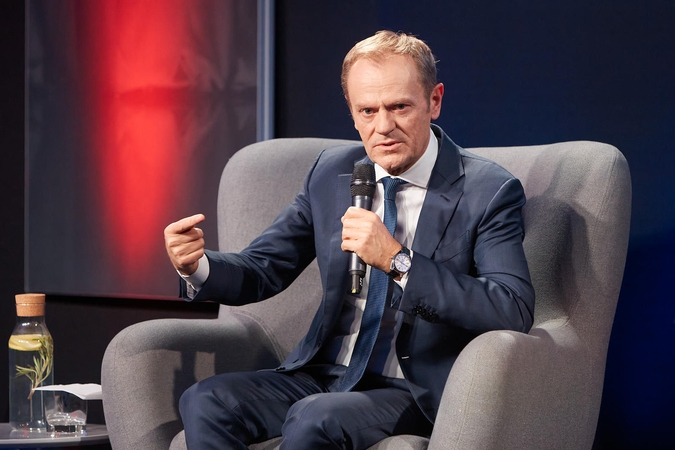 D. Tuskas: JAV prezidento sprendimai provokuoja globalias rizikas