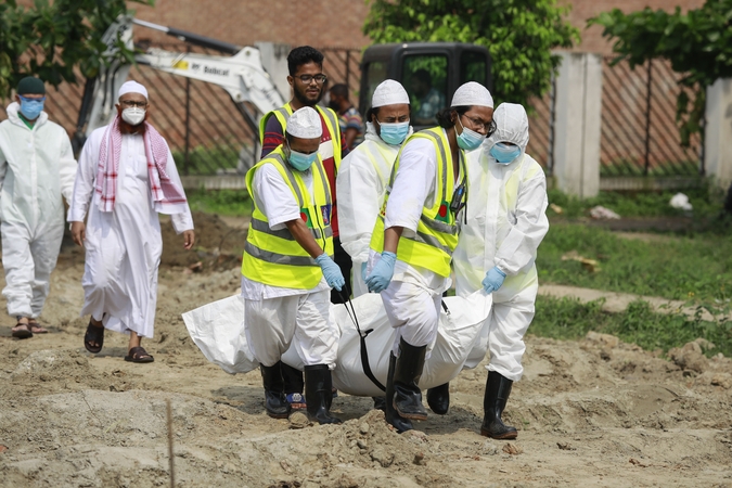 Bangladeše nuo COVID-19 mirė pirmas pabėgėlis rohinjas