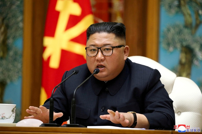 Šiaurės Korėja tyli dėl Kim Jong-Uno sveikatos būklės