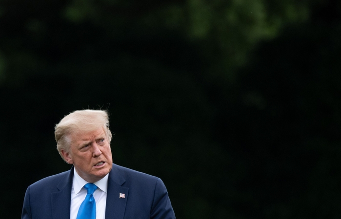 D. Trumpas: J. Bidenas „nekompetentingas“ vadovauti JAV