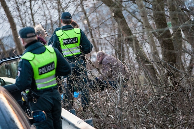 Jau savaitę ekspertai netiria velionių: nėra kam dirbti
