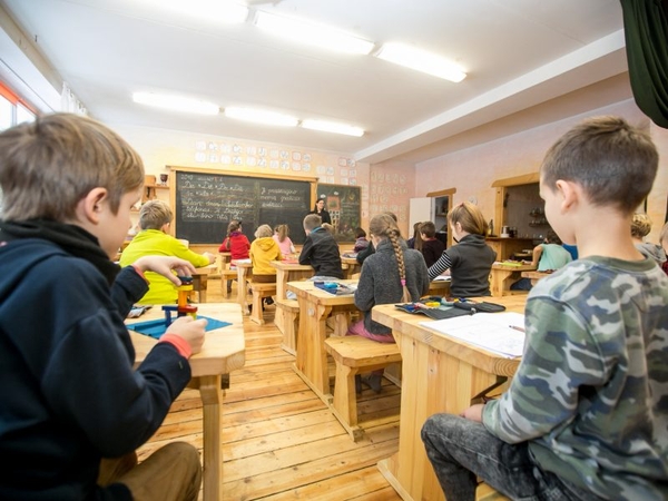 Specialistai apie mokyklų veiklos atnaujinimą: kaip tai paveiks COVID-19 plitimą?