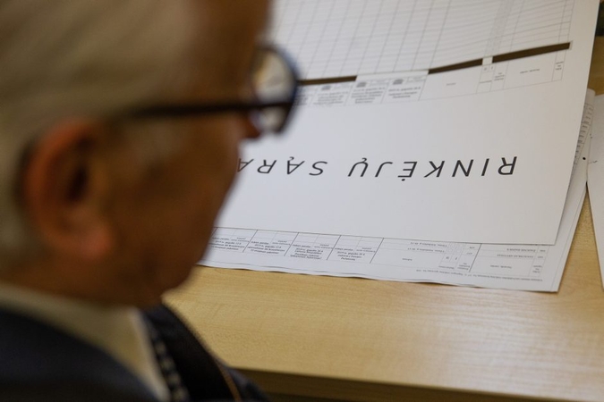 VRK: pirmoji rinkėja, balsavusi Seimo rinkimuose užsienyje, gyvena Ispanijoje