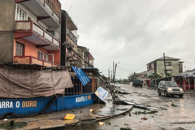 Mozambike ciklonas „Eloise“ benamiais paliko šimtus žmonių