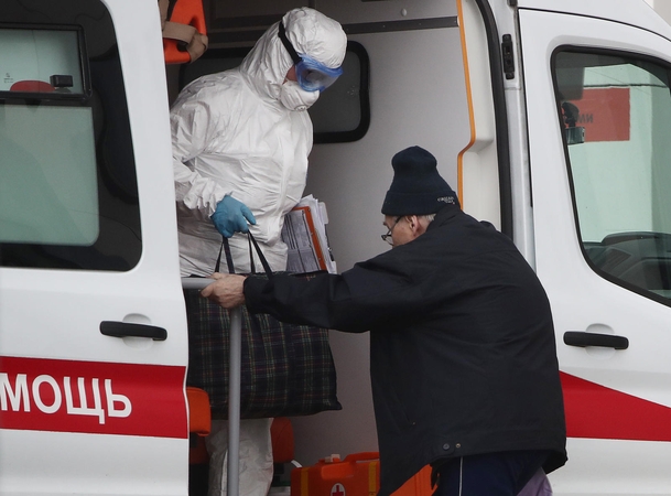 Baltarusijos ligoninėse gydomi 502 COVID-19 pacientai, užfiksuotos aštuonios mirtys