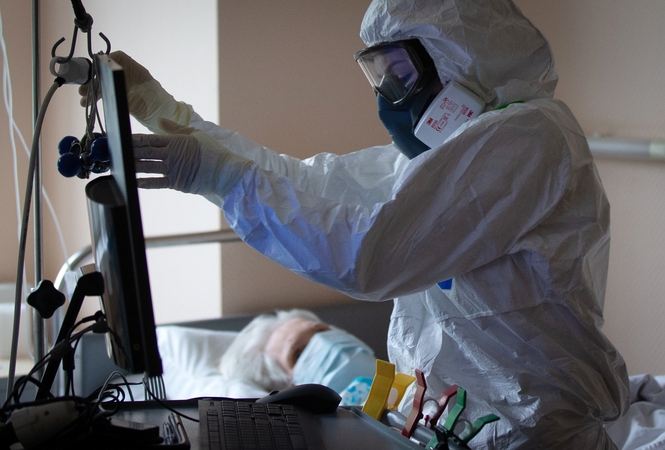 Ligoninėse nuo koronaviruso gydomi 57 žmonės, penki iš jų – reanimacijoje