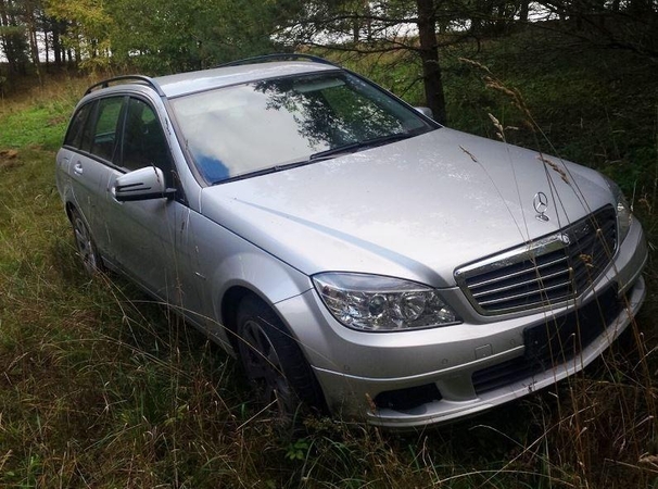 Vogtą mašiną pasieniečiai vijosi 17 kilometrų