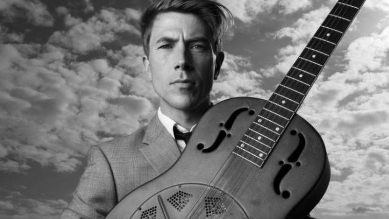 Vintažinės Amerikos muzikos karalius atvyksta švęsti Joninių