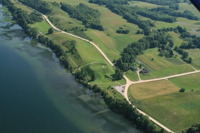 Į Metelio ežerą žvelgsime iš aukštai