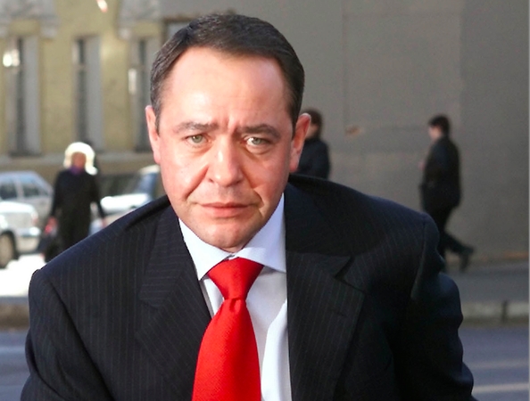 M. Lesin