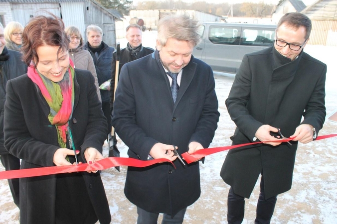 Duris atvėrė pirmasis bendruomeninis namas vaikams