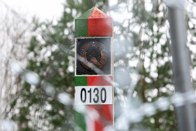 Pasienyje su Baltarusija apgręžta dar 19 migrantų