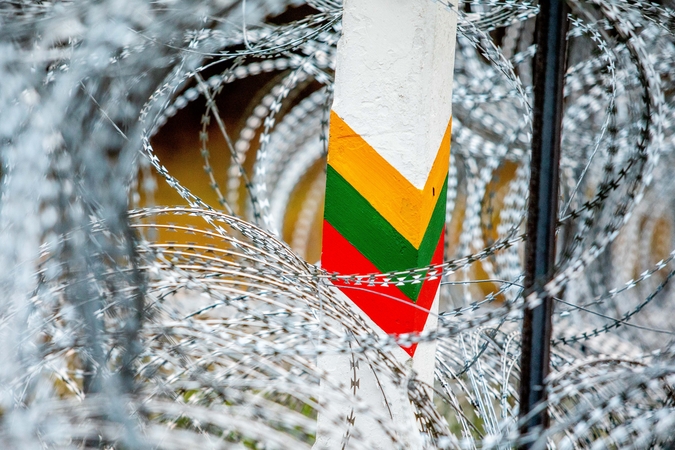 Pasienyje su Baltarusija apgręžtas vienas migrantas