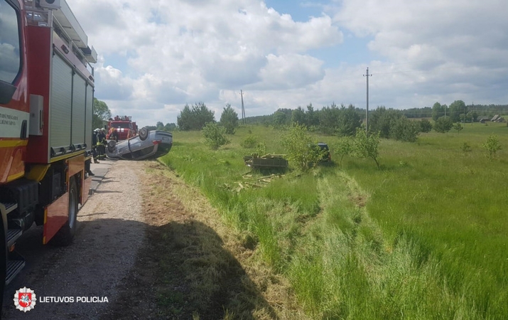 Savaitgalis šalies keliuose: sužeisti 34 žmonės, vienas mirė ligoninėje