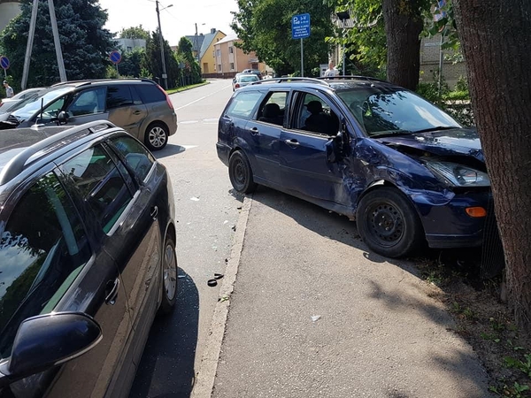 Per avariją Žaliakalnyje sužaloti du žmonės