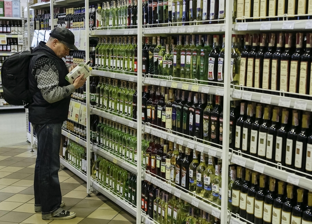 Ukrainoje nuo nekokybiškų svaigalų mirė 12 žmonių