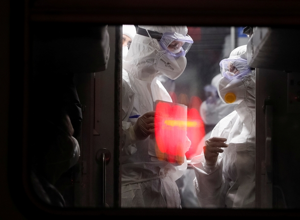 Latvijoje nustatyti trys nauji COVID-19 atvejai