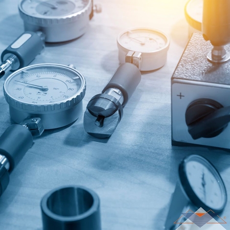 Pasaulinę metrologijos dieną mini ir Lietuvos metrologai