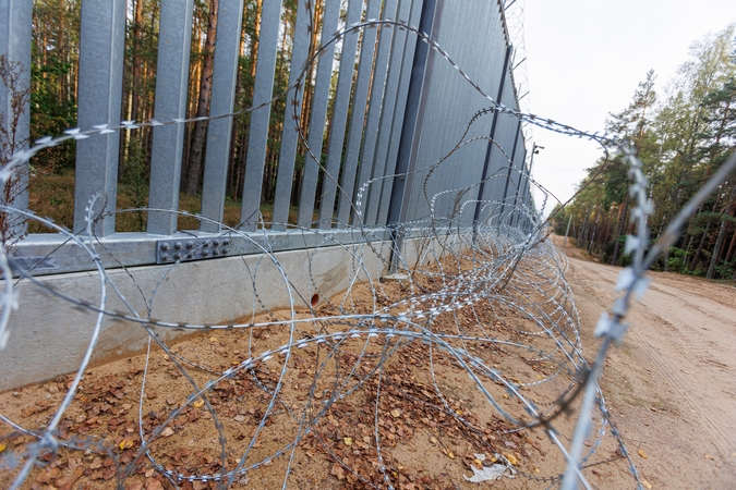 Pasienyje su Baltarusija apgręžta 20 neteisėtų migrantų