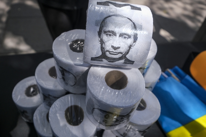 JAV: piktas ir nusivylęs V. Putinas tikriausiai eskaluos karą