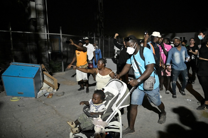 Graikija šiemet apgręžė daugiau kaip 150 tūkst. dokumentų neturinčių migrantų